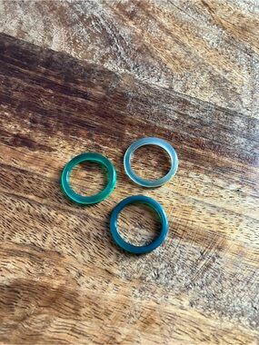 90s Set of 3 Women’s Glass Stackable Rings - Green, Teal, Clear